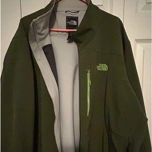 Men’s north face zip up